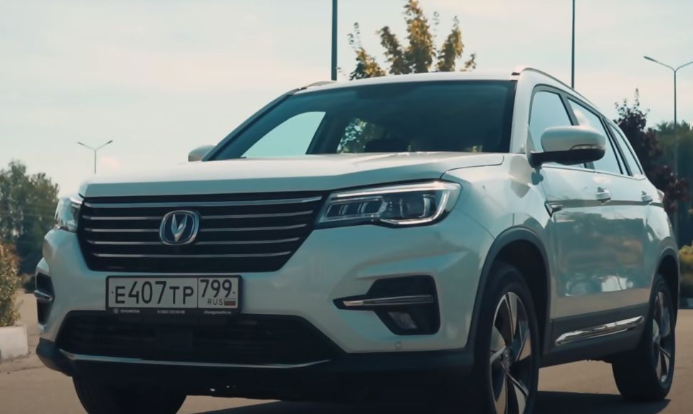 Битва конкурентов: Changan CS75, Geely Atlas и Haval F7