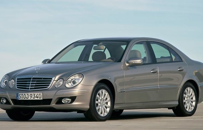 Mercedes E-Class (W211 / 2002-2009) – есть ли шанс «на миллион»?